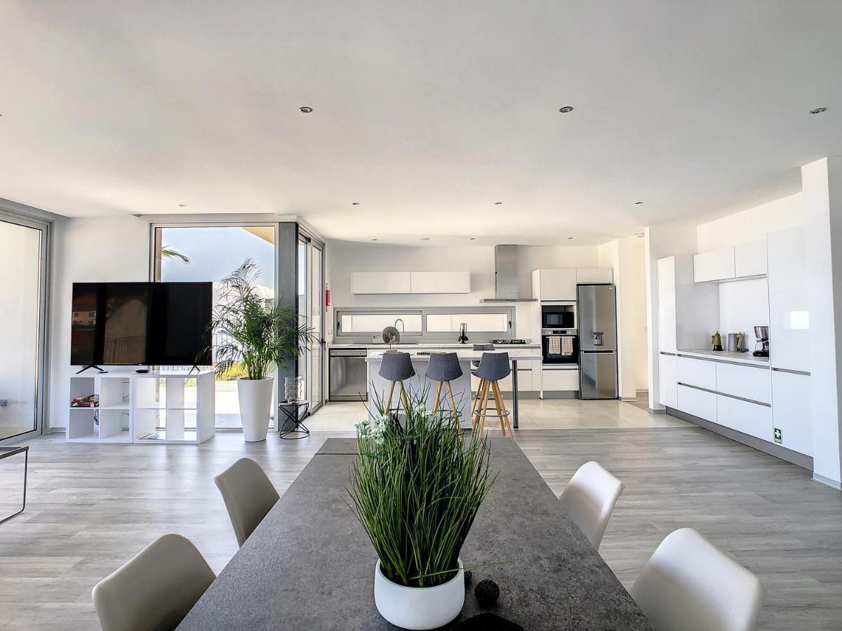 Villa Piece Of Heaven By Lovelystay Estreito Da Calheta Экстерьер фото